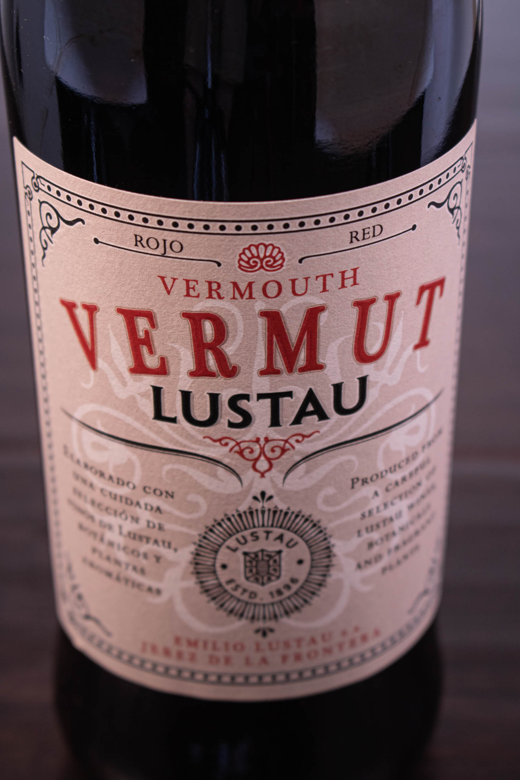 Lustau Red Vermouth Label